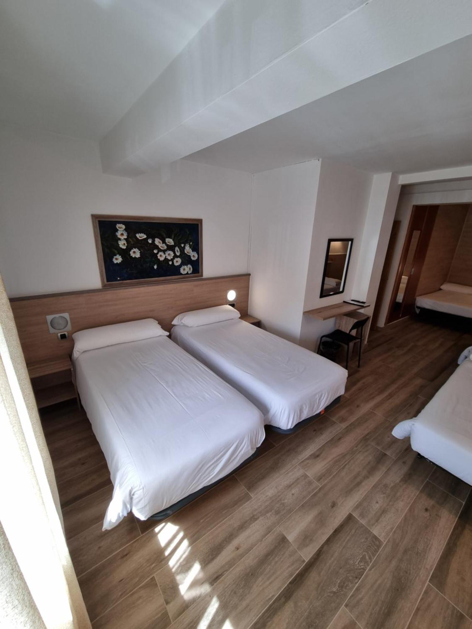 Hotel Avanti El El Pas de la Casa Buitenkant foto